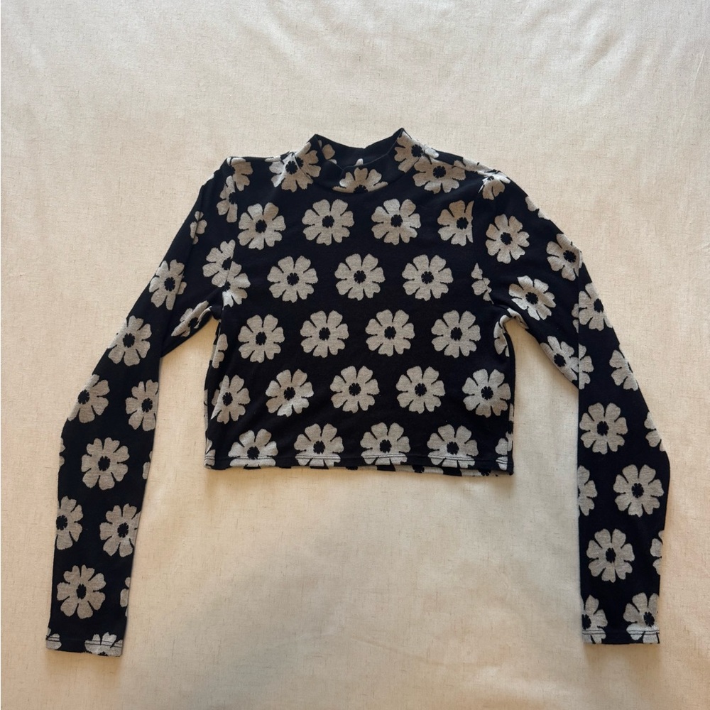Floral Black and White Women's Top